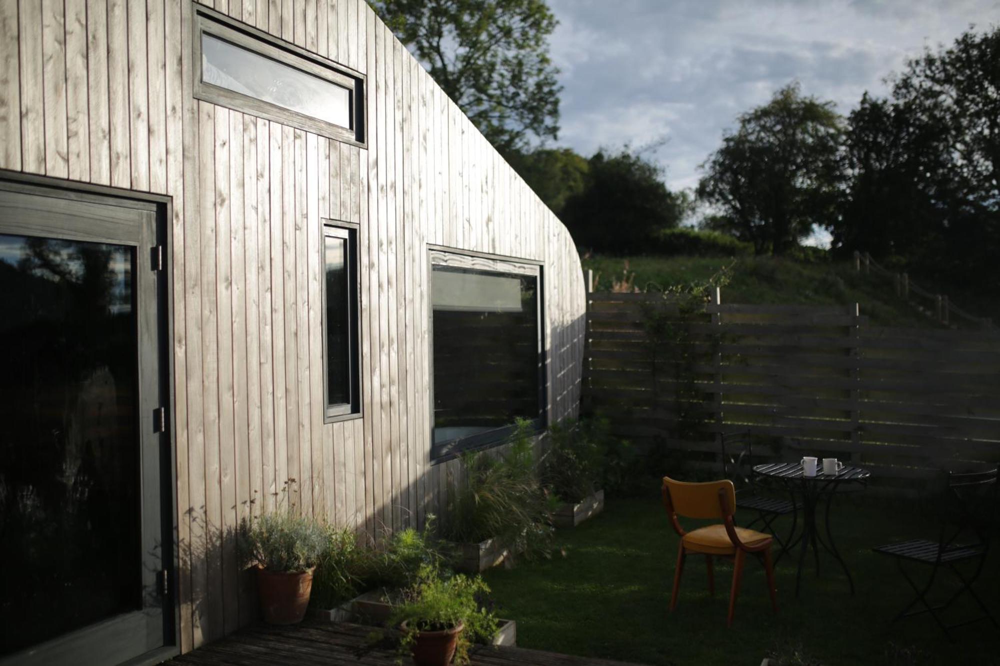 Presteigne Two Unique Cabins Wrapped In Beautiful Welsh Scenery מראה חיצוני תמונה